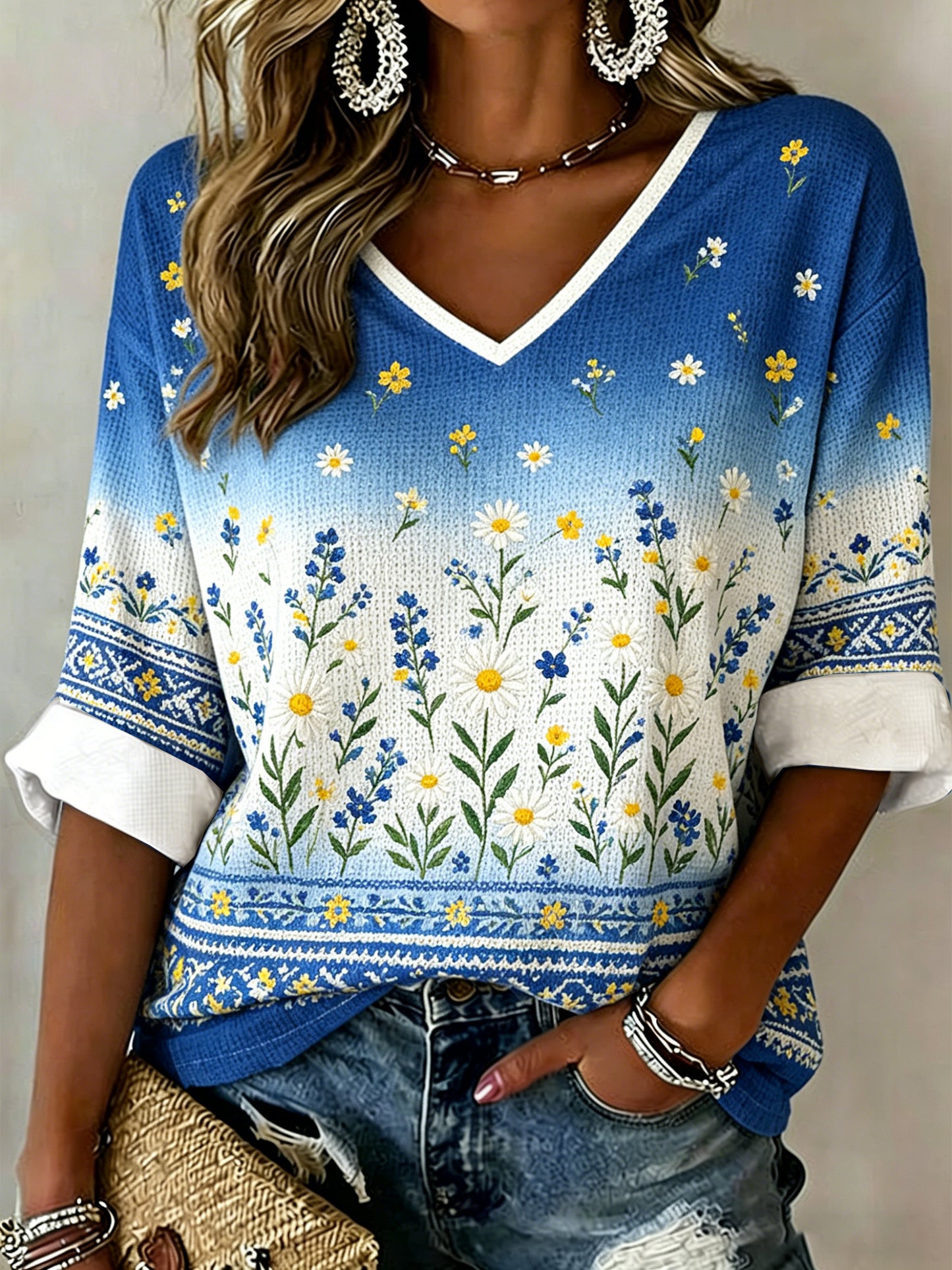 Women's Midsummer Floral Print Gradient V-Neck Top