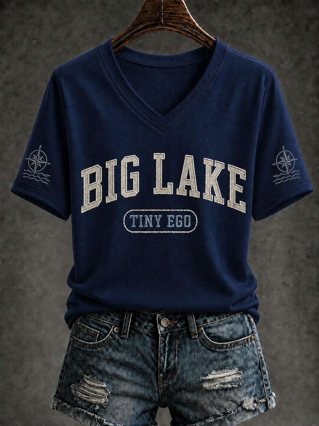 Women's BIG LAKE TINY EGO Printed V-neck T-shirt