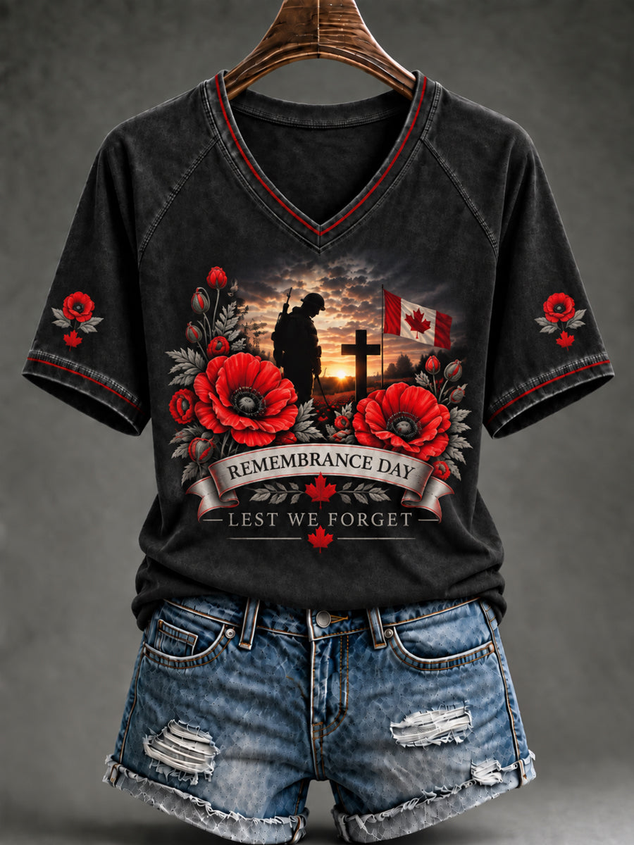Women's Lest We Forget Canada Remembrance Day Print V-neck Short Sleeve T-shirt