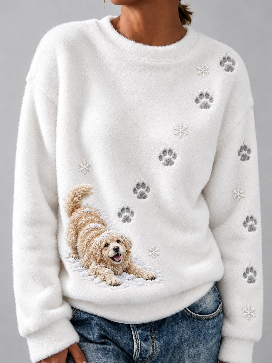 Women's Snowy Winter Golden Retriever Dog in the Snow Paw Prints Print Flannel Sweatshirt