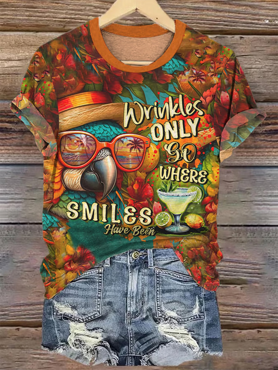 Women's Retro Wrinkles Only Go Where Smiles Have Been Print  Short Sleeve T-shirt