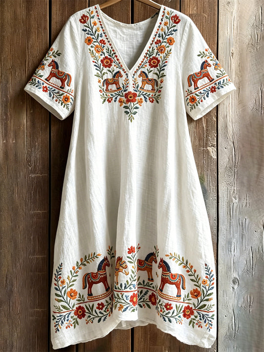 Women's Swedish Midsummer Print V-Neck Dress with pockets