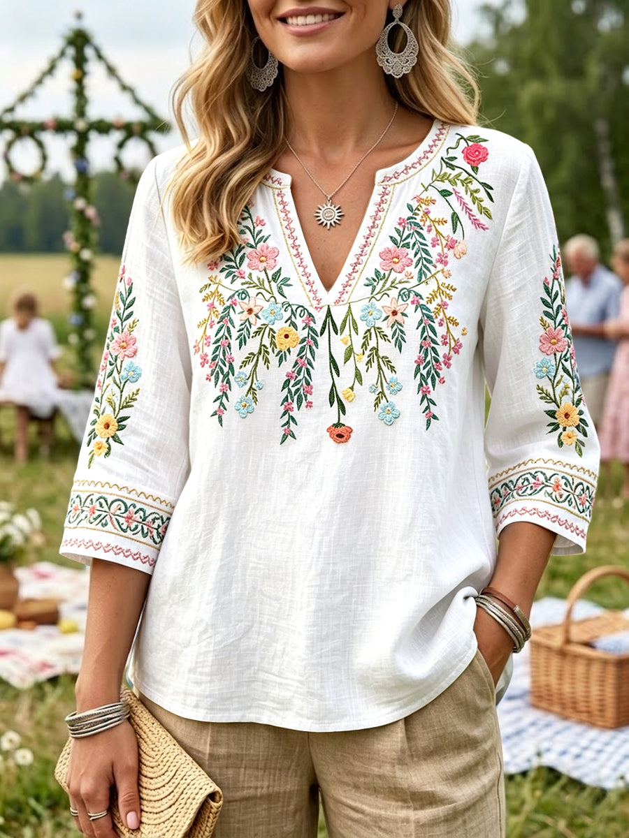 Women’s White Swedish Midsummer Floral Print Casual V-neck Cotton-Linen T-shirt