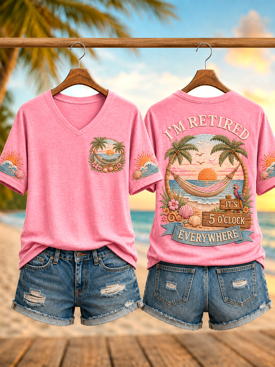 Women's I'm Retired It's 5 O'clock Everywhere Parrot Print Casual V-Neck Tee
