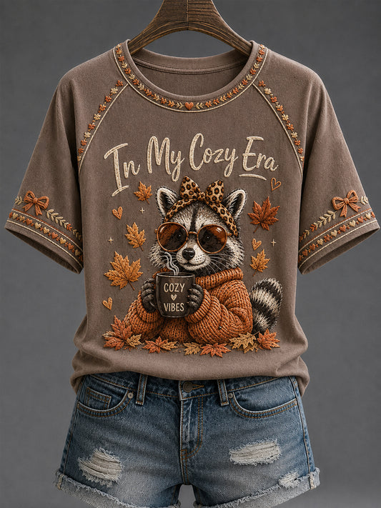 Women's Fall Raccoon In My Cozy Era Round Neck Short Sleeve T-shirt