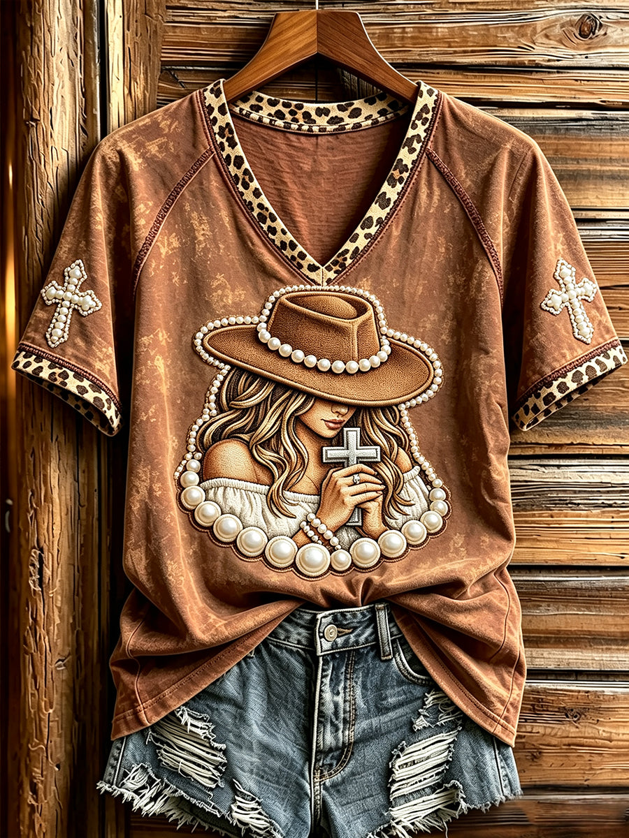 Women's Praying Cowgirl Western Faith Art Print V-neck Short-sleeved T-shirt