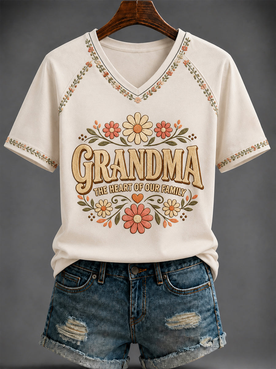 Women's Grandparents' Day Printed V-neck T-shirt