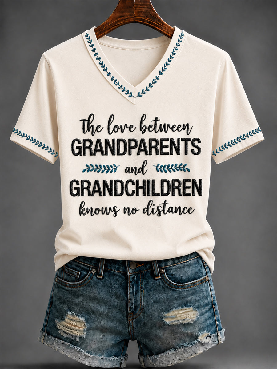 Women's Grandparents' Day Printed V-neck T-shirt