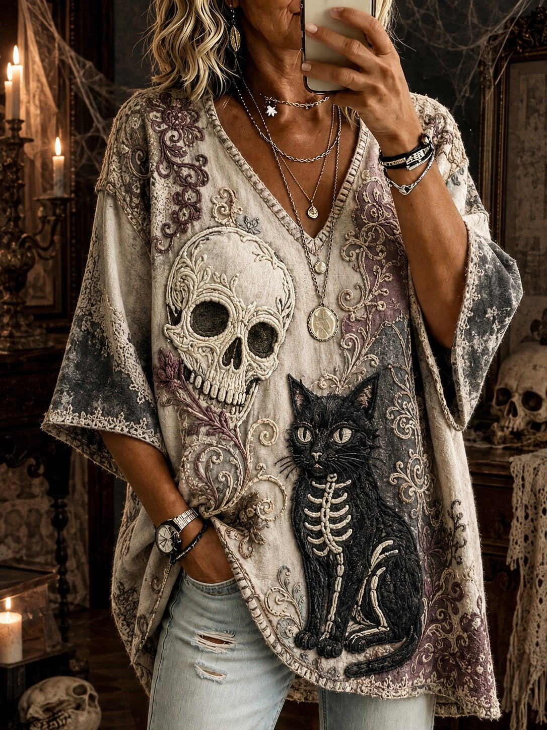 Women's Halloween Black Cat Printed V-neck T-shirt