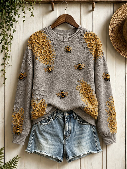 Women's Vintage Cottagecore Flying Bees & Honeycomb Print crew neck sweater
