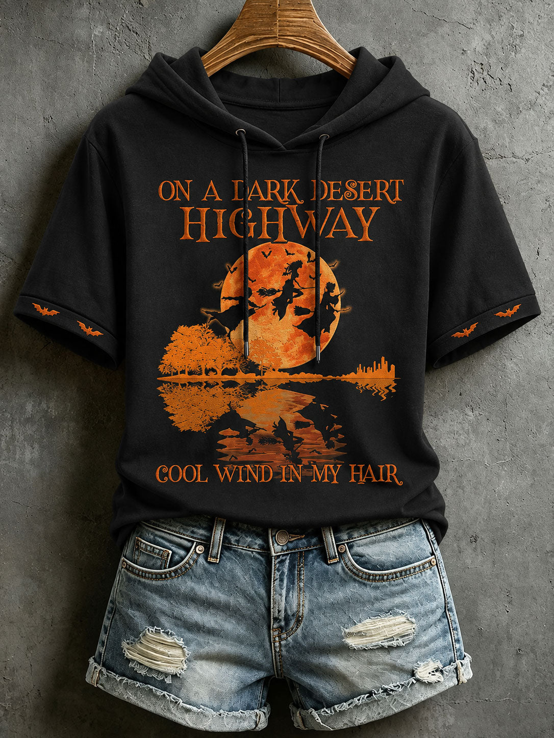 Women's Halloween Witch Embroidery Short-Sleeve Hooded T-Shirt