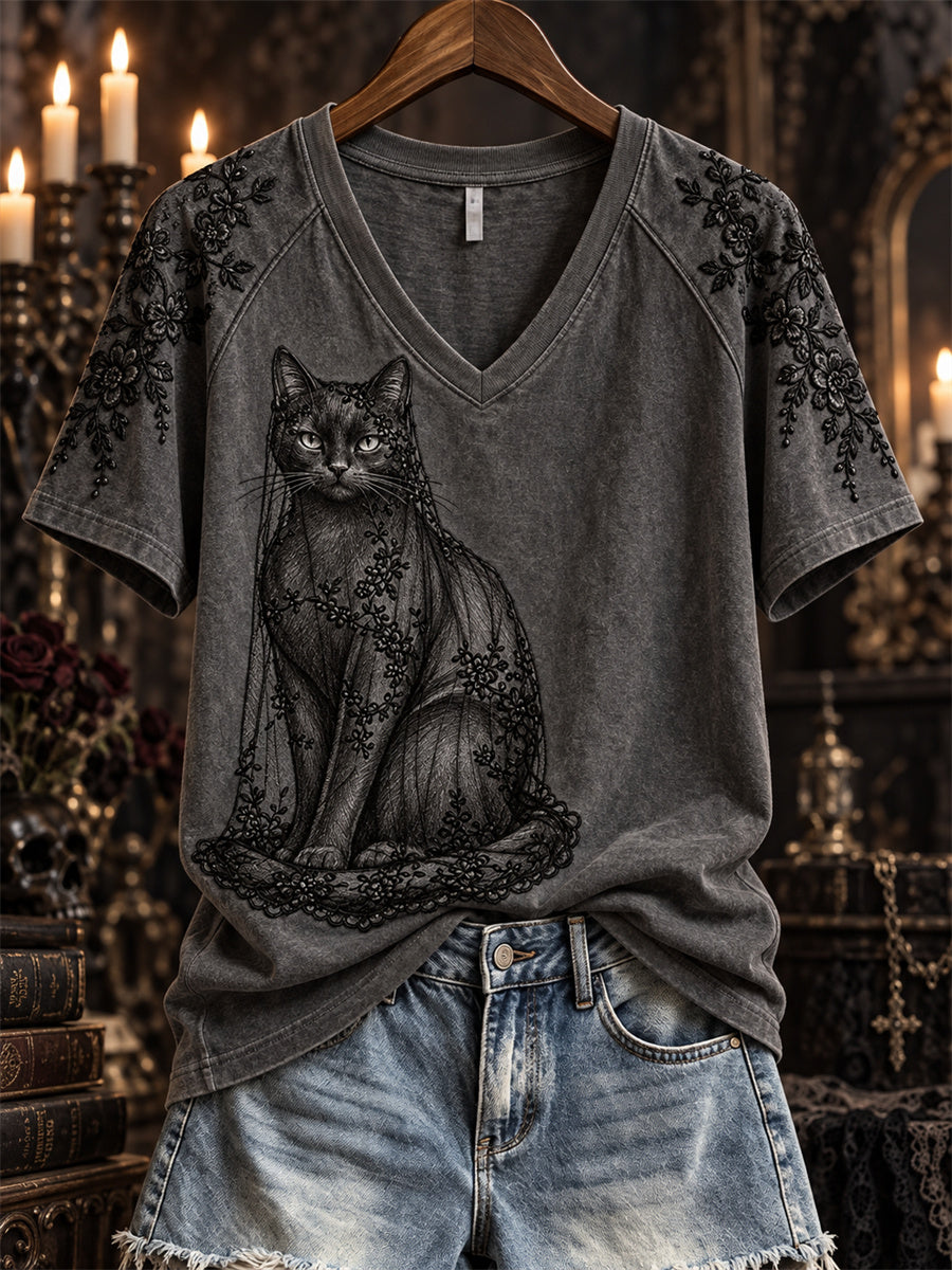 Women's Halloween Gothic Lace Veiled Black Cat Art Print short-sleeved T-shirt
