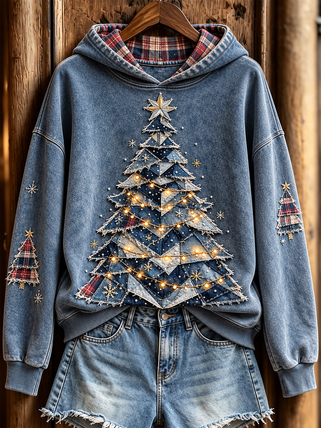 Women's Artistic Collage Christmas Tree Pattern Design Casual Hoodie